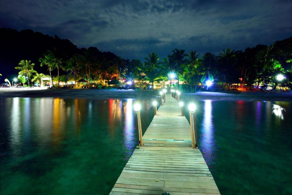 Sari Pacifica Resort & Spa, Lang Tengah Экстерьер фото