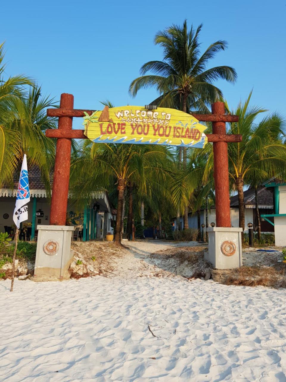 Sari Pacifica Resort & Spa, Lang Tengah Экстерьер фото