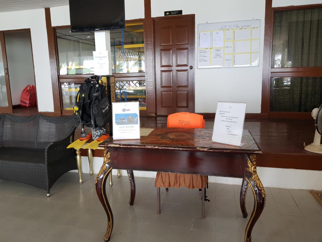 Sari Pacifica Resort & Spa, Lang Tengah Экстерьер фото